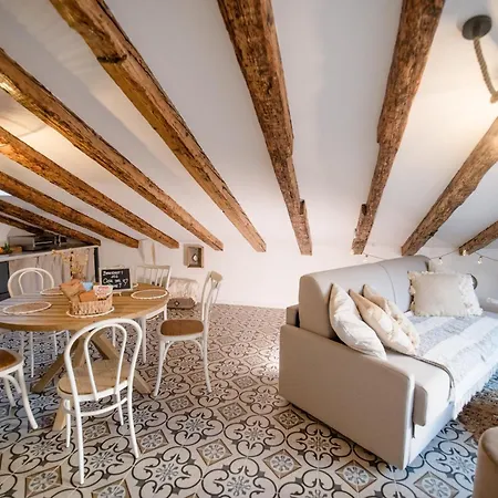 Casa Del Cuore - Attico Con Terrazza טריאסטה